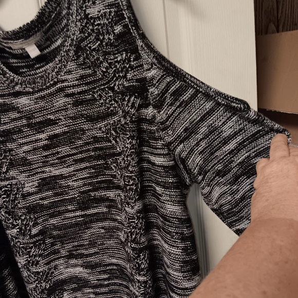 Woman Within Cold Shoulder Sweater nwot - Picture 3 of 8